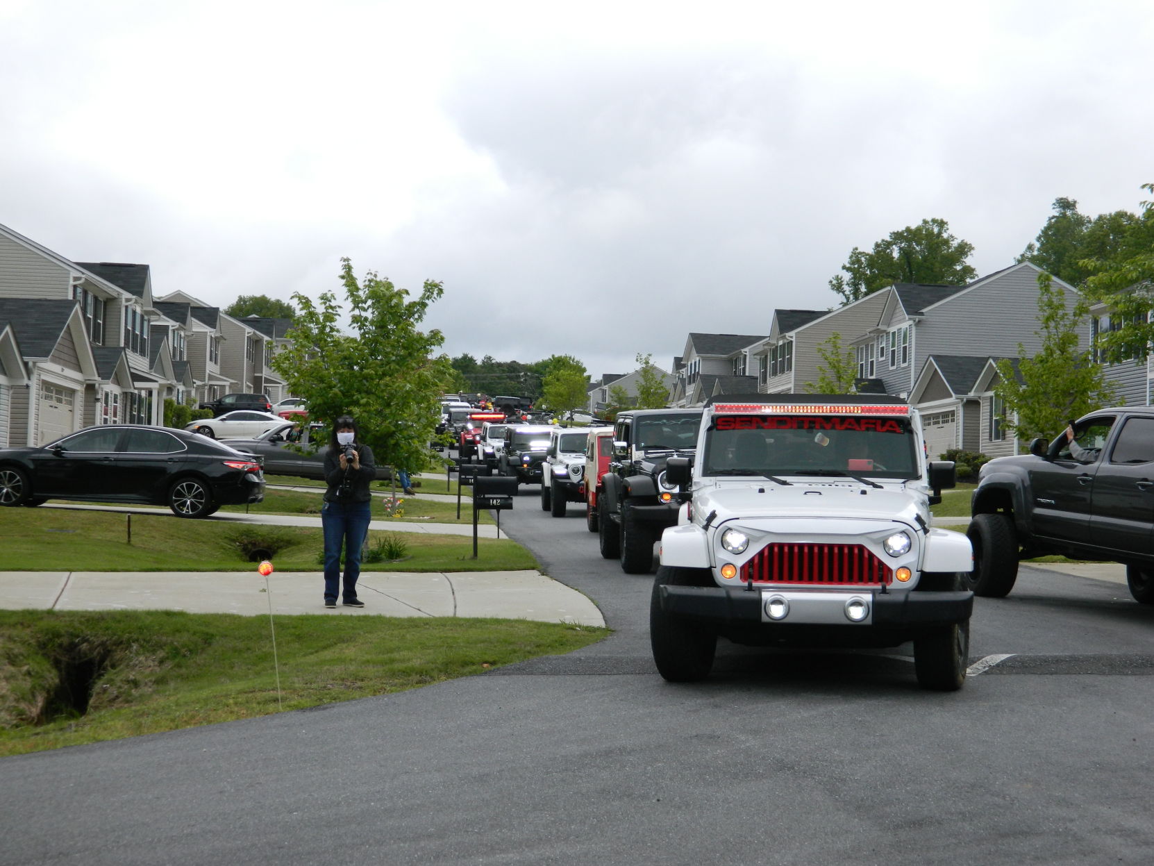 Troutman Jeep parade (42).JPG